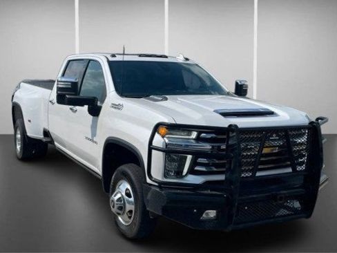 Used 2021 Chevrolet Silverado 3500 High Country AWD/4WD image 2