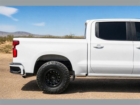 Used 2022 Chevrolet Silverado 1500 RST w/ Convenience Package II AWD/4WD image 7