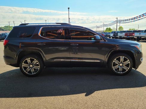 Used 2019 GMC Acadia Denali w/ Technology Package AWD/4WD image 22