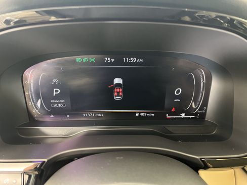 Used 2023 INFINITI QX60 Sensory w/ Cargo Package AWD/4WD image 29