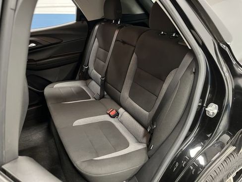 Used 2024 Chevrolet TrailBlazer LT w/ Convenience Package image 29