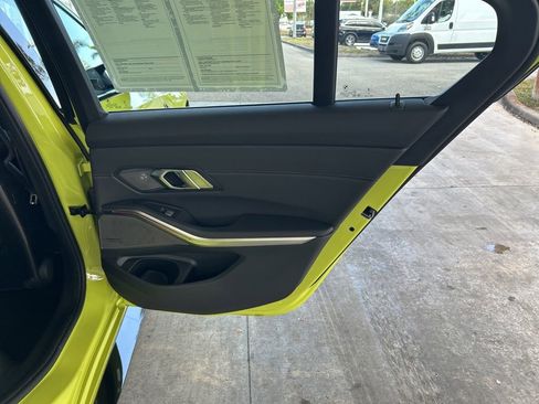 Used 2025 BMW M3 Sedan image 34