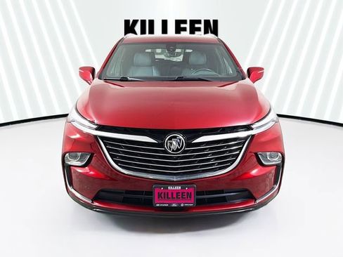 Used 2024 Buick Enclave Premium image 2