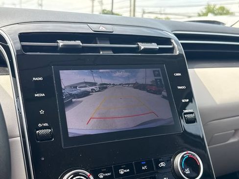 Certified 2023 Hyundai Tucson SEL AWD/4WD image 20