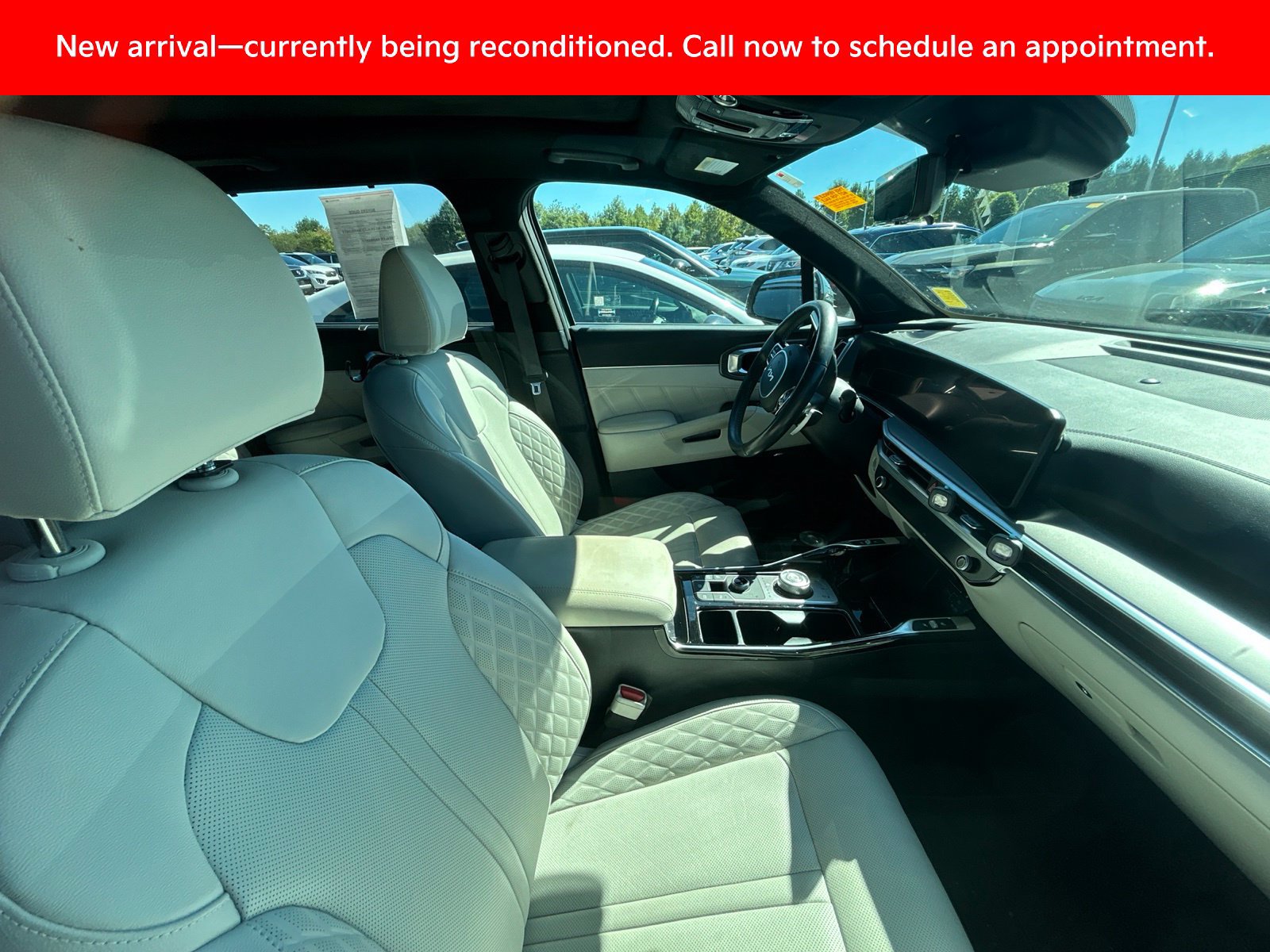 Certified 2025 Kia Sorento SX Prestige AWD/4WD image 15