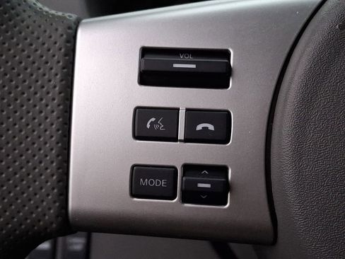 Used 2018 Nissan Frontier SV image 15