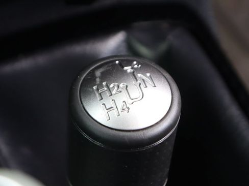 Used 2020 Toyota 4Runner TRD Off-Road AWD/4WD image 35