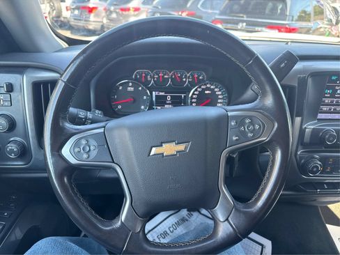 Used 2018 Chevrolet Silverado 1500 LT w/ Trailering Package AWD/4WD image 17
