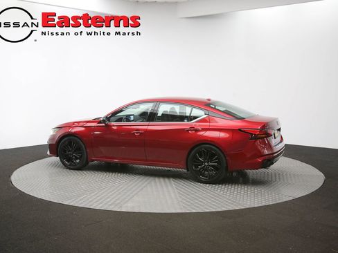 Used 2023 Nissan Altima 2.5 SR w/ SR Premium Package image 99