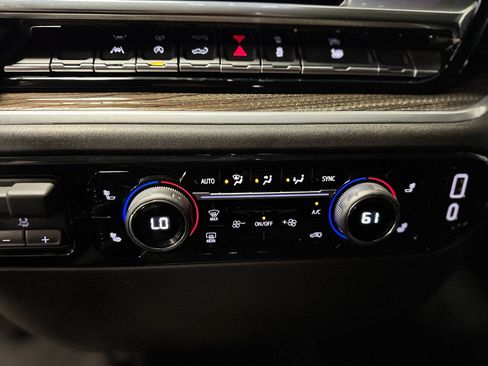 Used 2025 Chevrolet Silverado 1500 RST w/ Protection Package AWD/4WD image 22