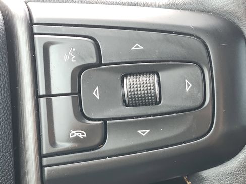 Used 2022 GMC Sierra 1500 AT4 image 38