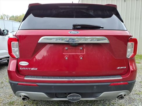 Used 2022 Ford Explorer Limited w/ Equipment Group 301A AWD/4WD image 18