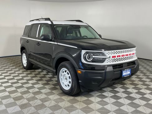 New 2025 Ford Bronco Sport Heritage image 7
