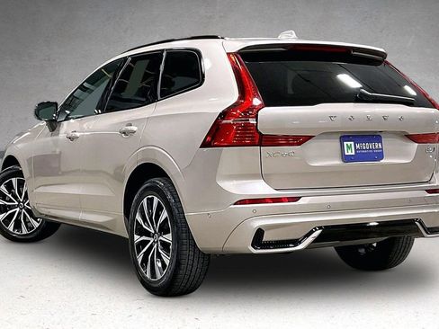 Used 2024 Volvo XC60 B5 Plus w/ Climate Package AWD/4WD image 4