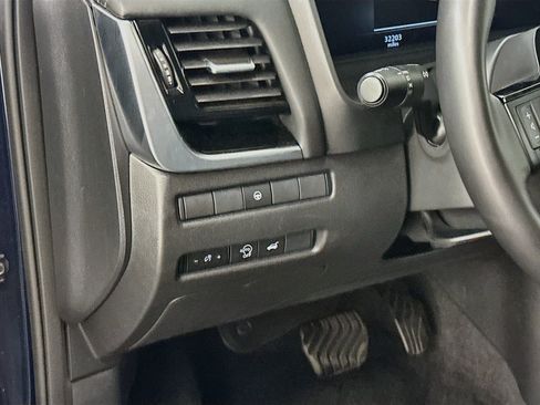 Used 2026 Nissan Rogue SL AWD/4WD image 17