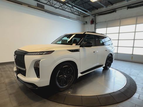 New 2026 INFINITI QX80 4WD image 4