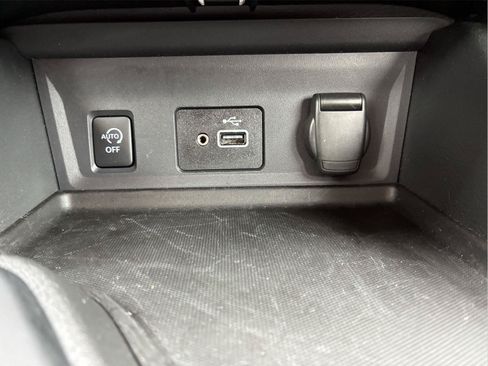 Used 2024 Nissan Sentra S FWD image 23