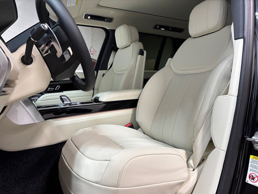New 2026 Land Rover Range Rover SE AWD/4WD image 22
