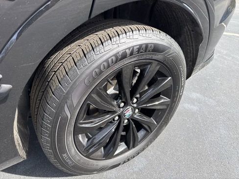 Used 2025 Buick Envista Sport Touring image 10