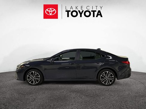 Used 2026 Toyota Camry XLE image 2