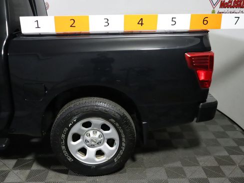 Used 2019 Nissan Titan S w/ S Utility Package image 18
