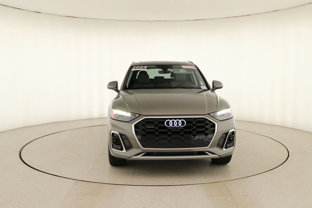 Certified 2024 Audi Q5 2.0T Premium Plus AWD/4WD image 11