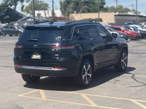 Used 2023 Jeep Grand Cherokee 4WD 4xe w/ Luxury Tech Group II image 6
