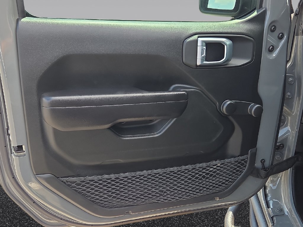 Used 2021 Jeep Wrangler Unlimited Sport AWD/4WD image 13