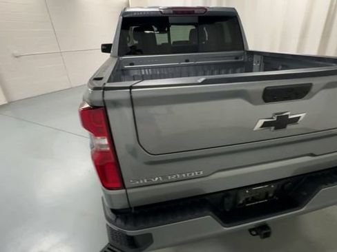Used 2023 Chevrolet Silverado 1500 RST w/ Convenience Package II AWD/4WD image 7