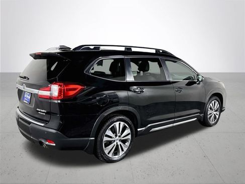 Used 2022 Subaru Ascent Limited w/ Technology Package AWD/4WD image 6