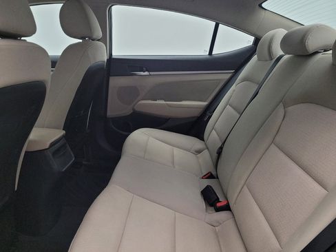 Used 2017 Hyundai Elantra SE w/ SE A/T Tech Package 03 image 18