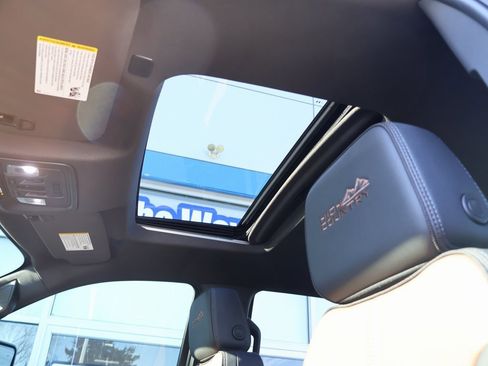 Certified 2025 Chevrolet Silverado 2500 High Country w/ High Country Premium Package image 26