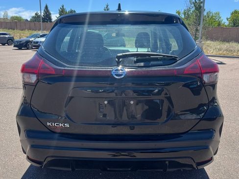 Used 2021 Nissan Kicks S FWD image 5