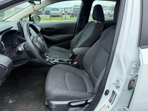 Used 2022 Toyota Corolla LE FWD image 10