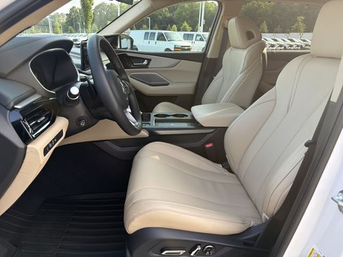 Certified 2026 Acura MDX SH-AWD w/ Technology Package image 16