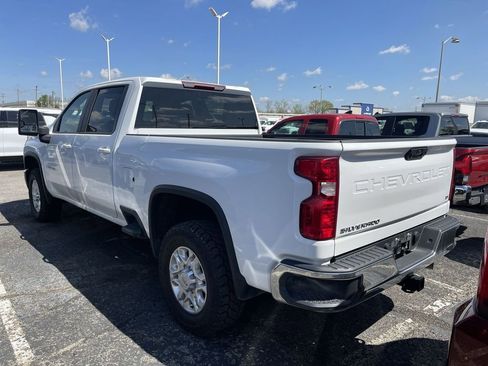 Used 2025 Chevrolet Silverado 2500 LT image 7