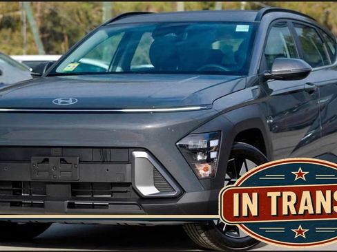 Used 2024 Hyundai Kona SEL FWD image 1