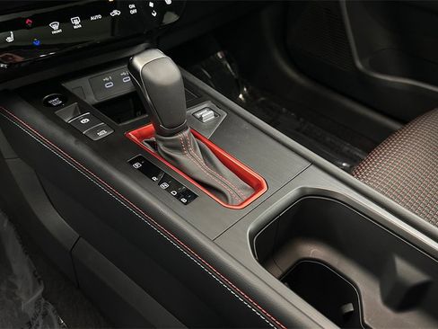 New 2025 Nissan Kicks SR w/ SR Premium Package image 13