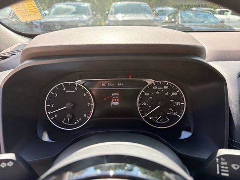 Used 2023 Nissan Rogue SV FWD image 24