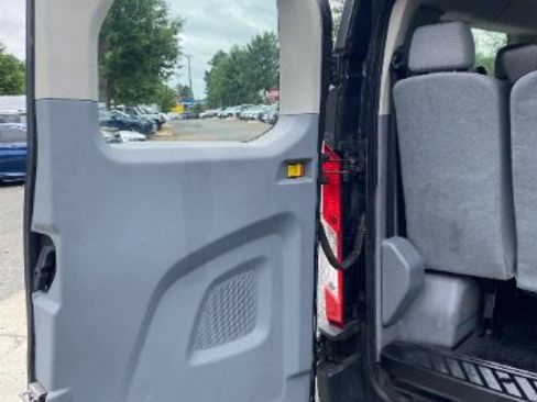 Used 2017 Ford Transit 350 XL RWD image 10