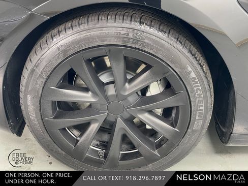 Used 2023 Tesla Model 3 Standard Range image 13