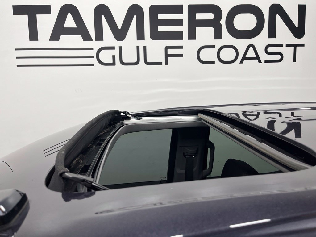 Used 2022 GMC Sierra 1500 Denali AWD/4WD image 17