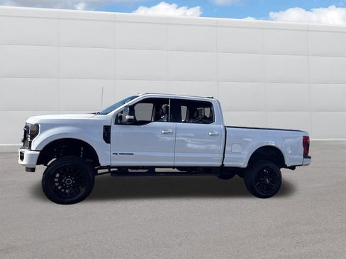 Used 2022 Ford F350 Lariat w/ Black Appearance Package image 2