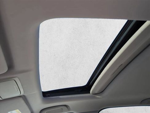 Used 2022 Honda CR-V EX-L image 22