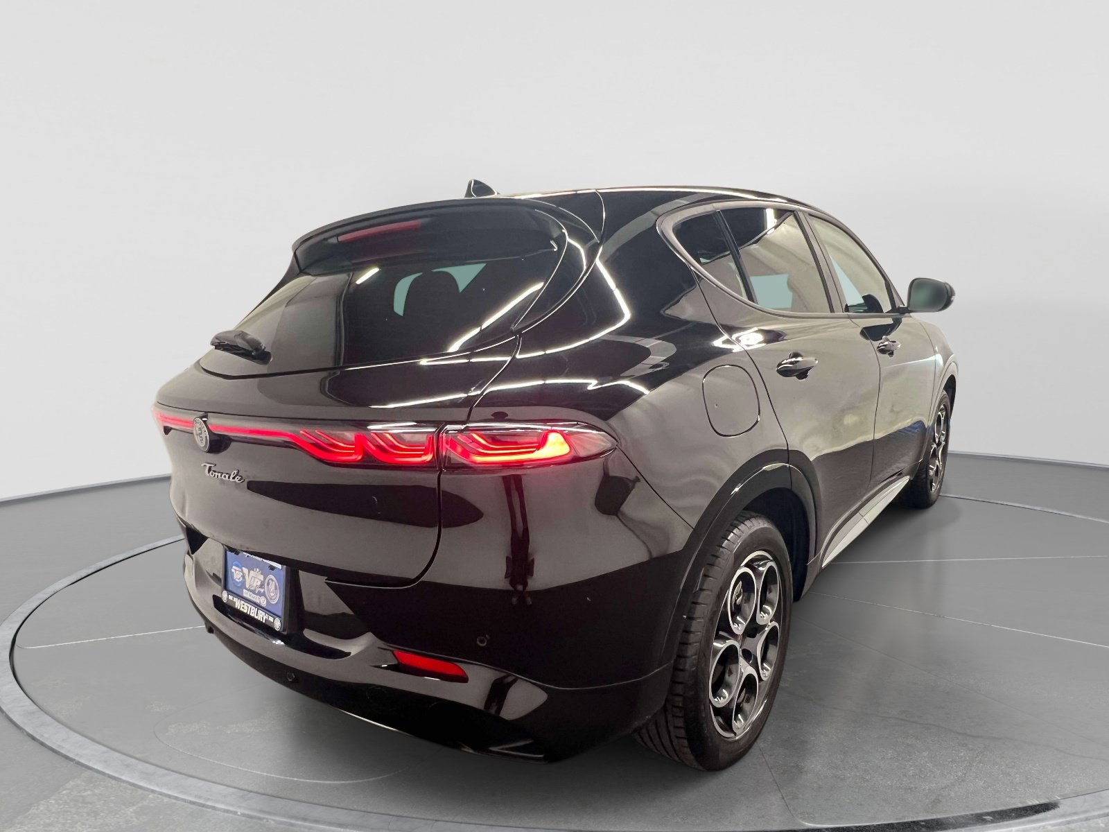 Used 2024 Alfa Romeo Tonale Ti AWD/4WD image 7