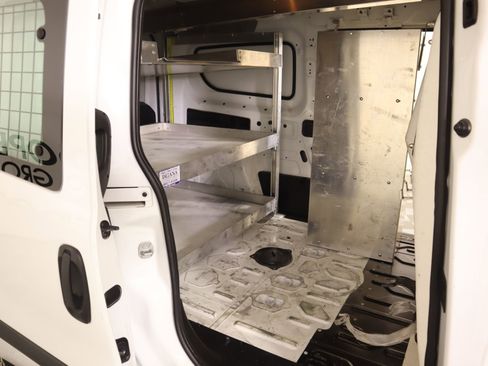 Used 2021 RAM ProMaster City Tradesman w/ Window Group 09 image 13