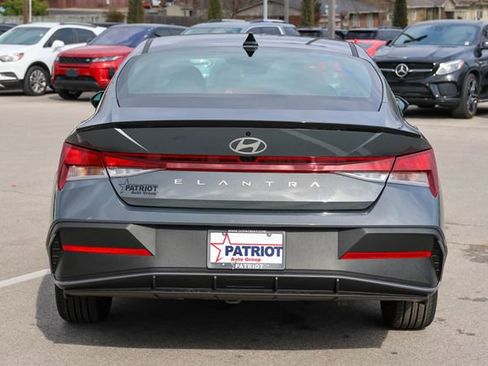 New 2026 Hyundai Elantra Sport FWD image 4