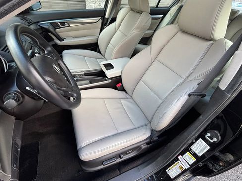Used 2009 Acura TL SH-AWD image 17