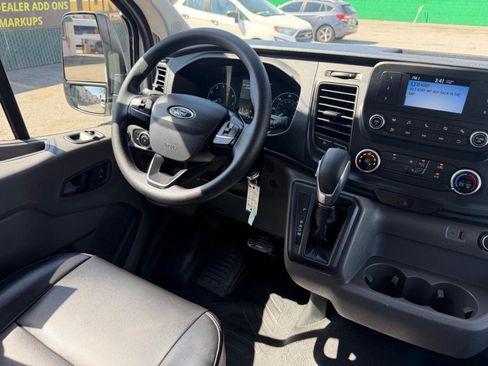Used 2020 Ford Transit 150 Low Roof RWD image 29