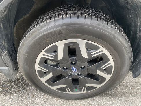 Certified 2025 Subaru Forester Premium image 21